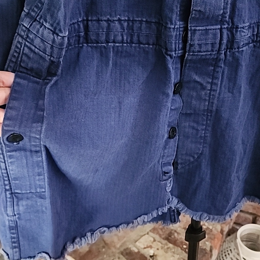 Reformation Chambray Utility Jacket Denim Overshirt Blue Workwear Button Front - Picture 9 of 13